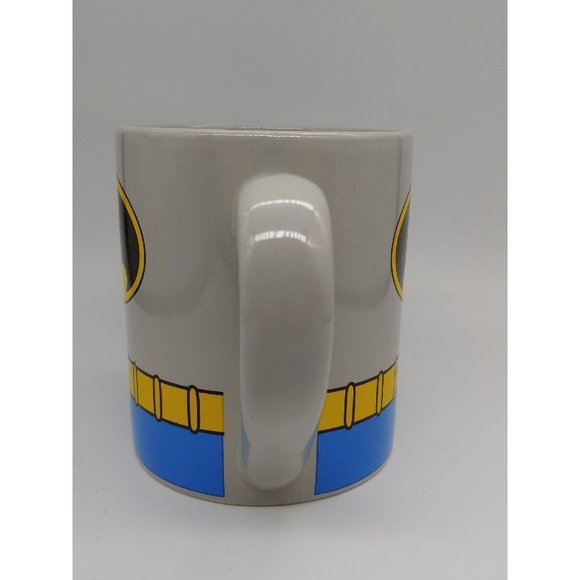 14oz Batman Ceramic Costume  Coffee Mug - Picture 3 of 6